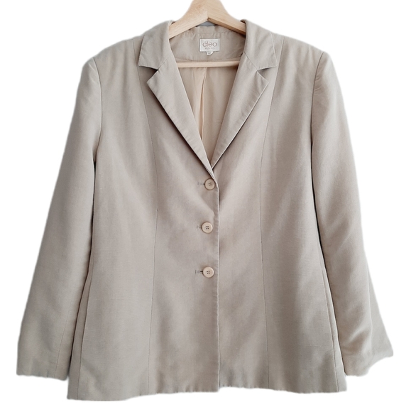 cleo Jackets & Blazers - 🍒4 for $20🍒 CLEO Blazer Jacket Button Down Classic Cream Sz 16 P *Damaged*